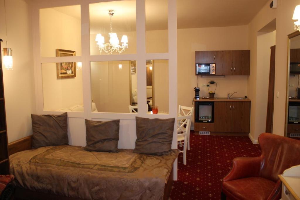 Hotel Al Faro Lodge Am See Podersdorf am See Ngoại thất bức ảnh