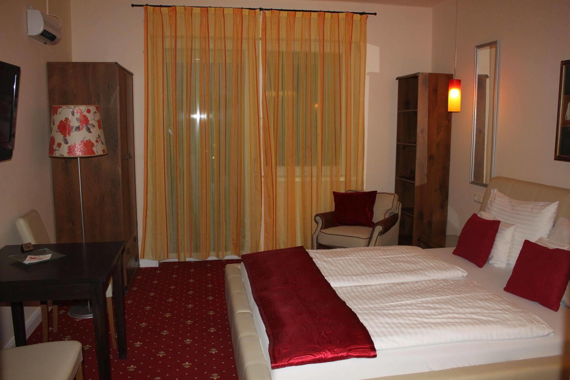 Hotel Al Faro Lodge Am See Podersdorf am See Ngoại thất bức ảnh