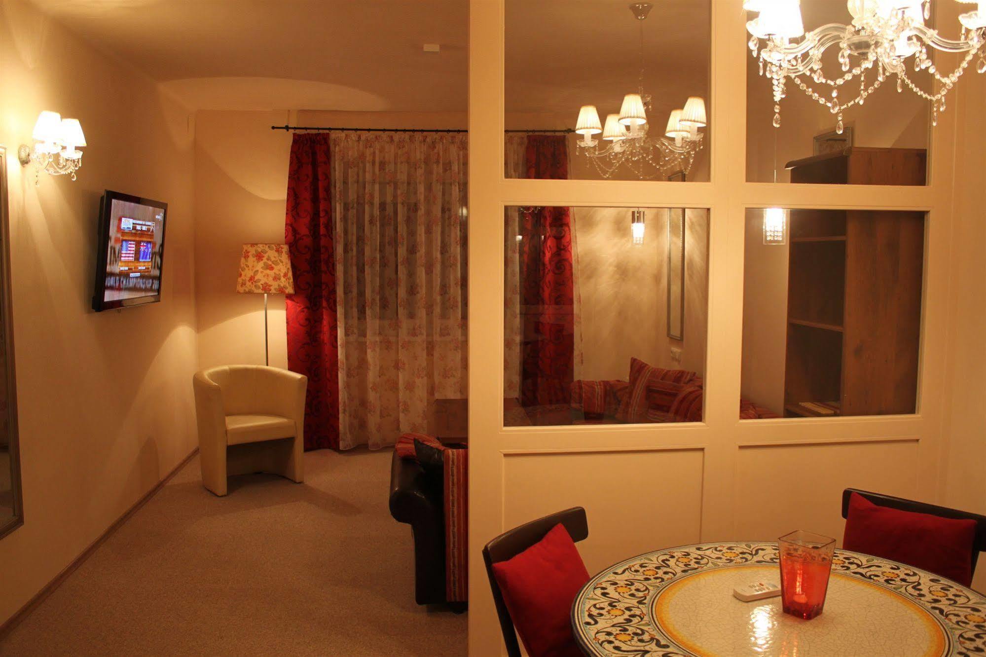 Hotel Al Faro Lodge Am See Podersdorf am See Ngoại thất bức ảnh